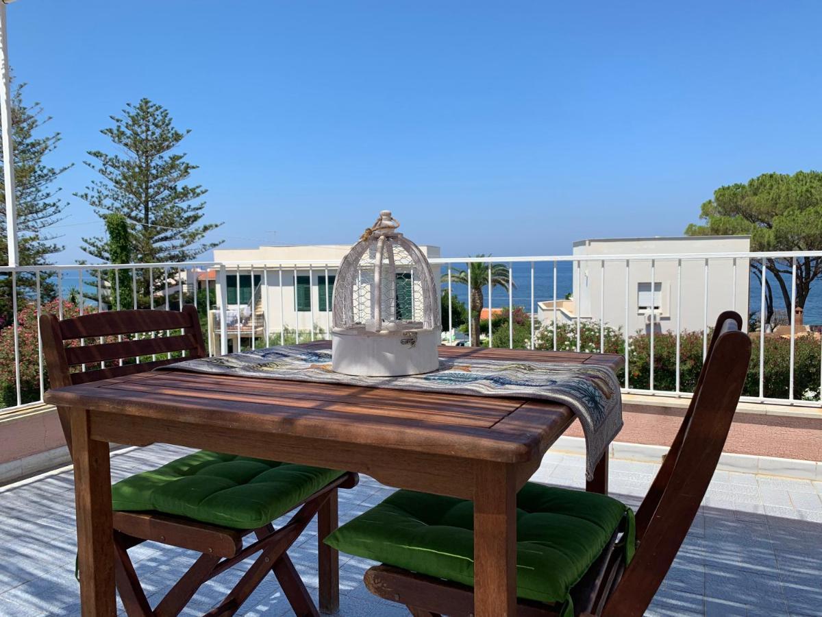 Casa Vacanze Astori Трабия Экстерьер фото